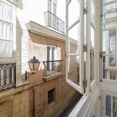 Apartamento La Pepa1812 By Cadiz4rentals *
